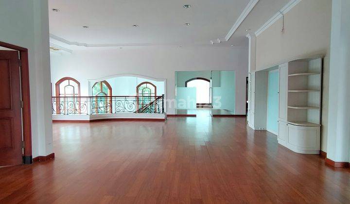 Disewakan Rumah di Ki Mangunsarkoro Menteng 16