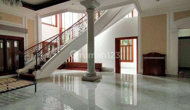 Disewakan Rumah di Ki Mangunsarkoro Menteng 18
