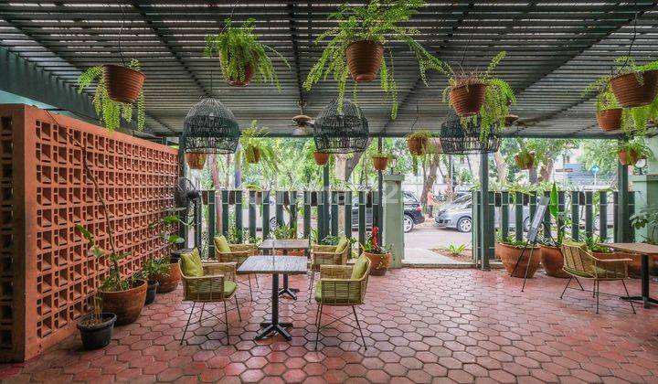  Rumah Ex Resto Dijual di Senopati Kebayoran Baru Jakarta Selatan