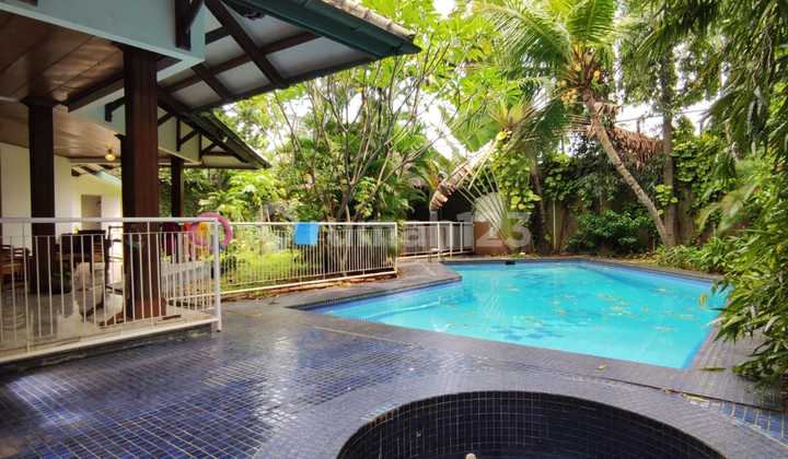 Disewakan Rumah di Kemang Dalam 