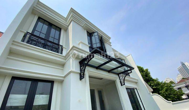 Rumah 3 Lantai Bagus di Lauser Kebayoran Baru, Jakarta Selatan