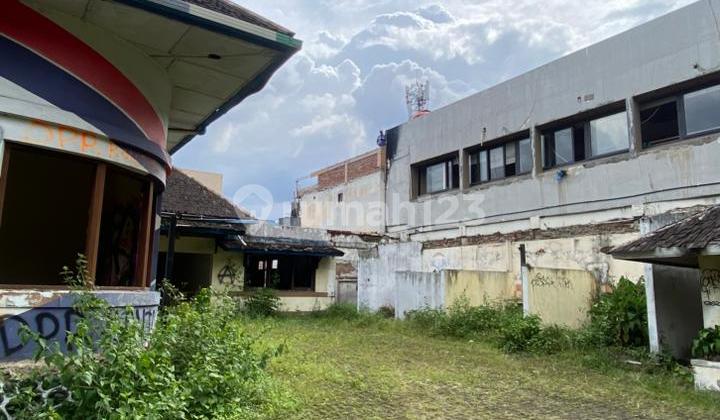 For Rent Heritage House on Diponegoro Street Bandung For Rent Heritage House on Diponegoro Street Bandung