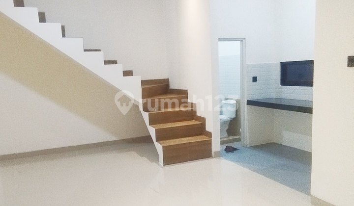 Cluster Exclusive Baru 2Lantai di Padurenan BekTim Booking 5jt 2