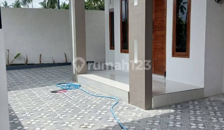 Ready-to-Live House Near Fatimah Hospital Banyuwangi 2