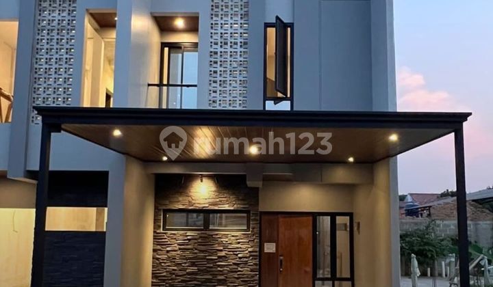 Rumah Baru 3 Lantai Dalam Cluster Di Jagakarsa Jakarta Selatan 