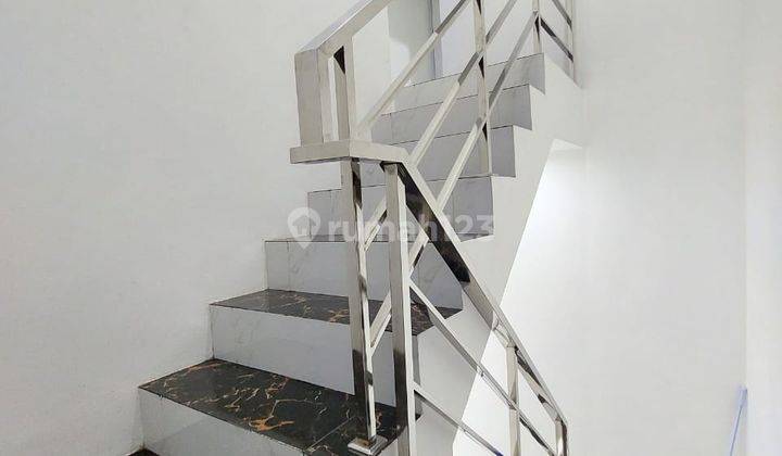 Rumah scandinavian  2 Lantai Di Cilodong depok
