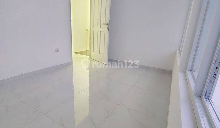 Rumah scandinavian  2 Lantai Di Cilodong depok