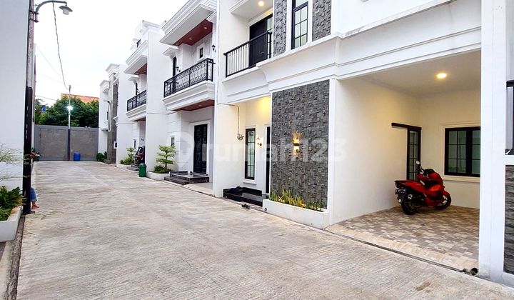 Rumah Siap Baru Siap Huni Dekat Pintu Toll Depok