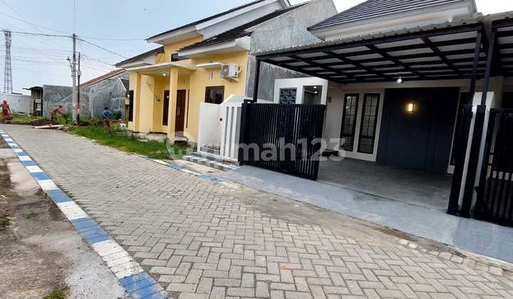 For Sale Ready-to-Occupy House in a Residential Area in the Center of Banyuwangi City 2