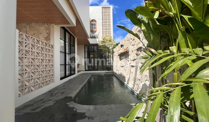 Luxury Villa Private Pool in Ungasan Bali 2