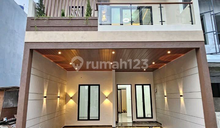 Rumah Baru 3 Lantai Di Jagakarsa Jakarta Selatan Dekat Cilandak.