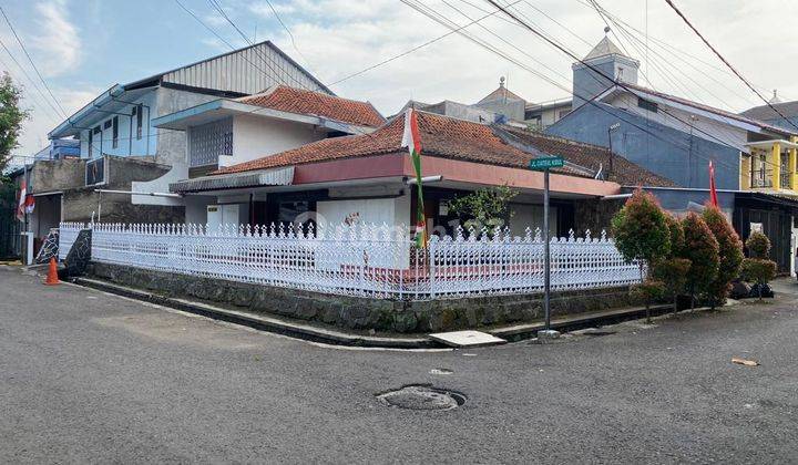 Rumah disewakan di Sayap Ciateul 4