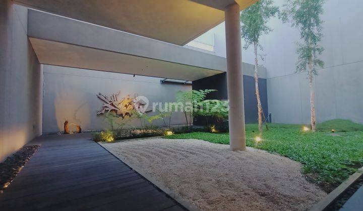 Rumah 2 Lantai Baru Di Batununggal Indah 2