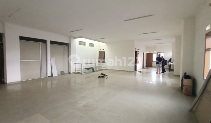 Ruko Rendeng Strategic Business Location in Astana Anyar