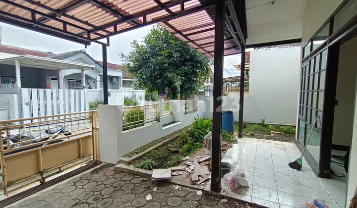 Spacious Rooms, Quieter Environment at Taman Holis Indah Spacious Rooms, Quieter Environment at Taman Holis Indah