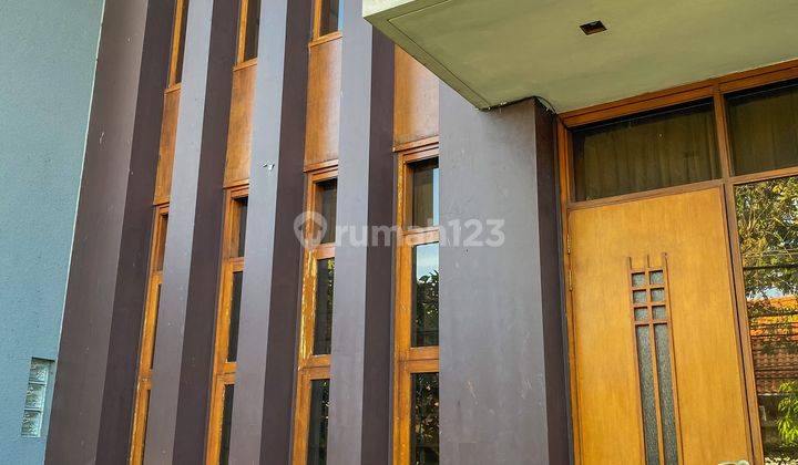 Dijual Rumah Mewah Di Turangga 1