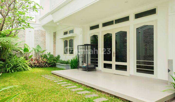 Jual Rumah Dekat Kampus Maranatha Jl Setrasari Bandung 2