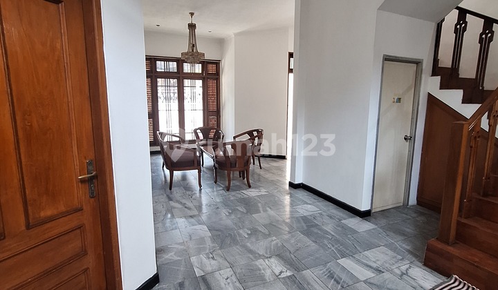 Rumah 2 Lantai di Dago Bandung Utara Lembah Tubagus Ismail 2