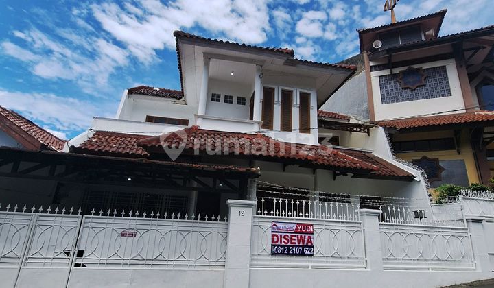 Rumah 2 Lantai di Dago Bandung Utara Lembah Tubagus Ismail