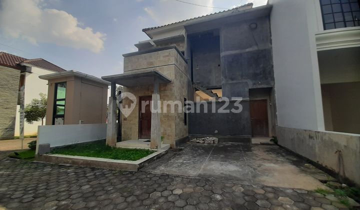 Jual Rumah Dekat Undip Banyumanik Tembalang 1