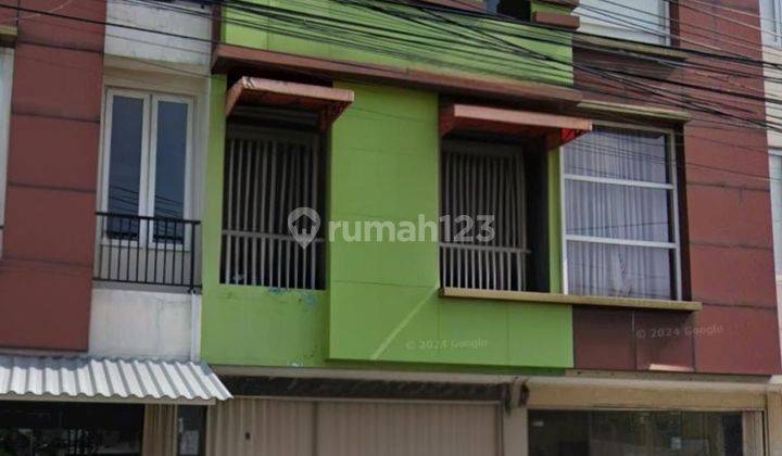 Jual Ruko Lokasi Bagus Strategis Area Ramai Parkiran Luas 1