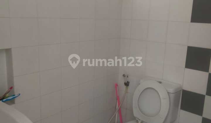 Sell Ready-to-Occupy House in East Semarang 2