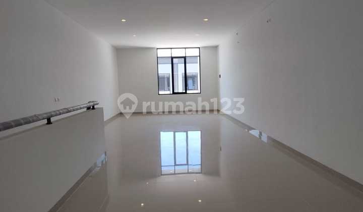 For Rent: Shop House in Bsb City Ready for Use 1