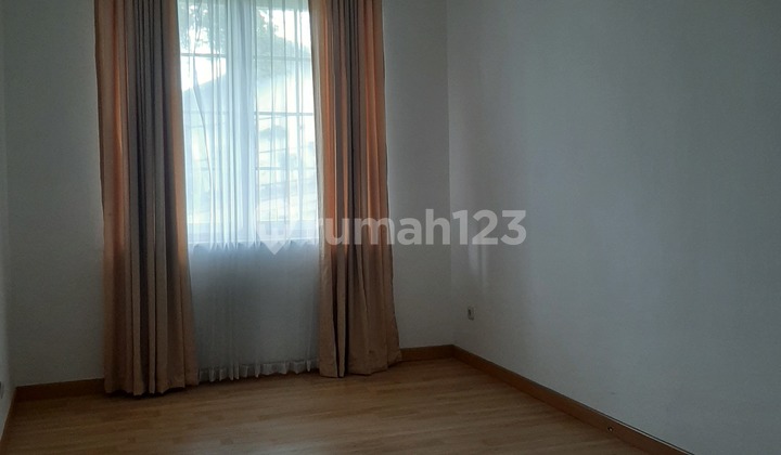 For Sale Nice Villa Ready to Occupy In Bandungan Cool Air 2
