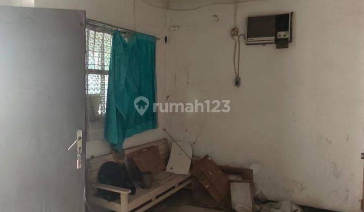 Jual Rumah 2 Lantai Butuh Renovasi Shm Tengah Kota 2