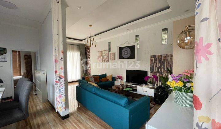 ruang keluarga jual rumah bagus furnished di
