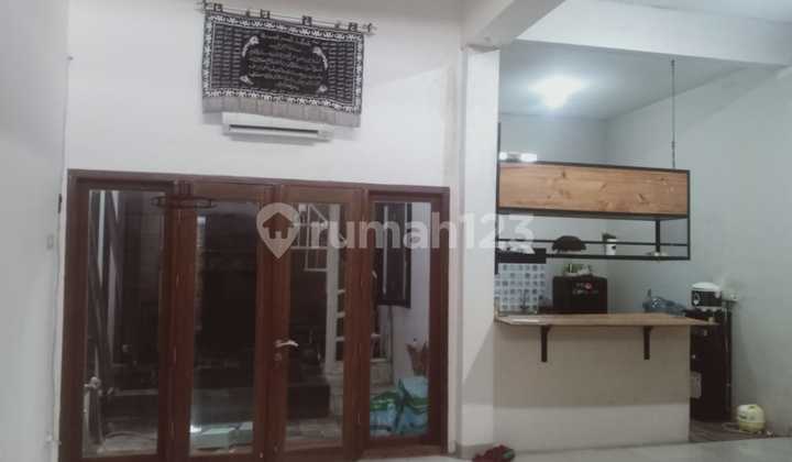 Rumah Dijual di Komplek Terusan Buahbatu Bandung Rumah Dijual di Komplek Terusan Buahbatu Bandung