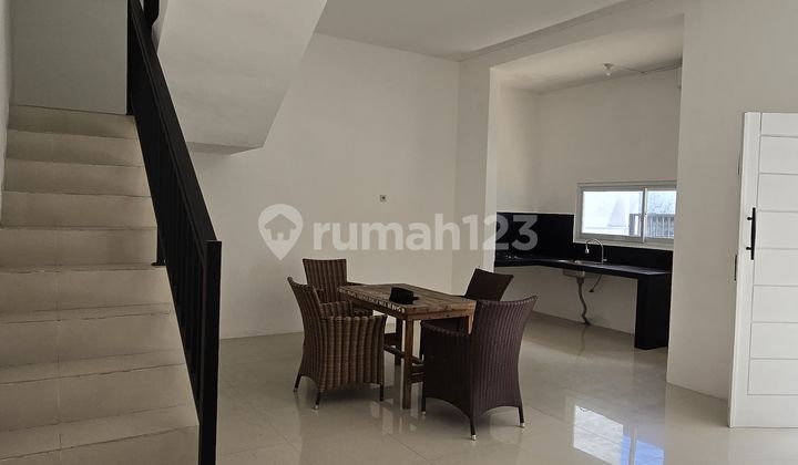 Rumah 2 Lantai Dijual Lokasi Muding Kerobokan Kaja Kuta Utara Bali 2