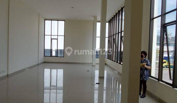 Ruko Dijual di Buah Batu Square 2 Lantai Kondisi Baru 1