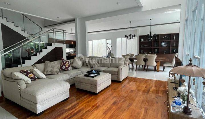 Rumah Disewakan Kota Baru Parahyangan Lux Mewah 1