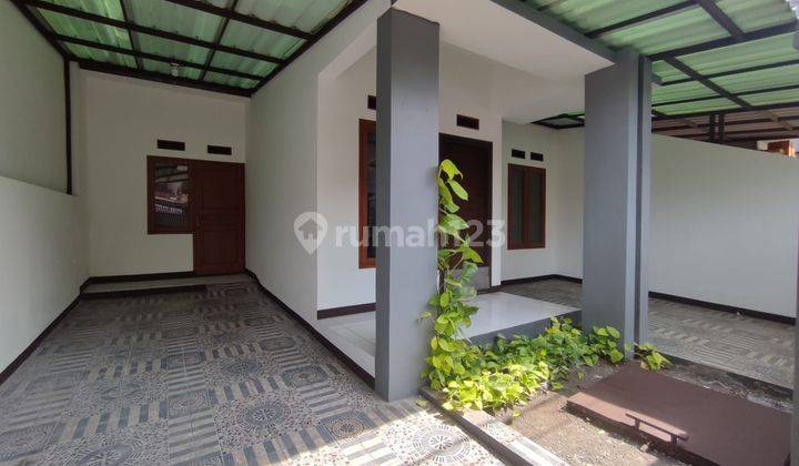 Rumah Dijual Cepat Taman Cibaduyut Bandung Siap Huni 2