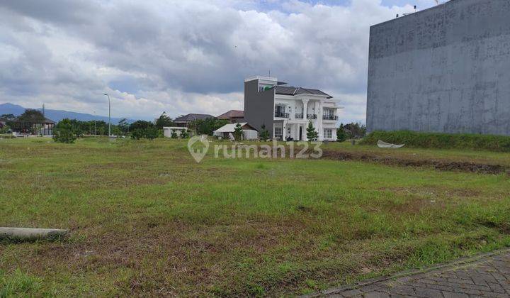 Kavling Dijual Kota Baru Parahyangan Bentuk Kotak Lokasi Premium 1