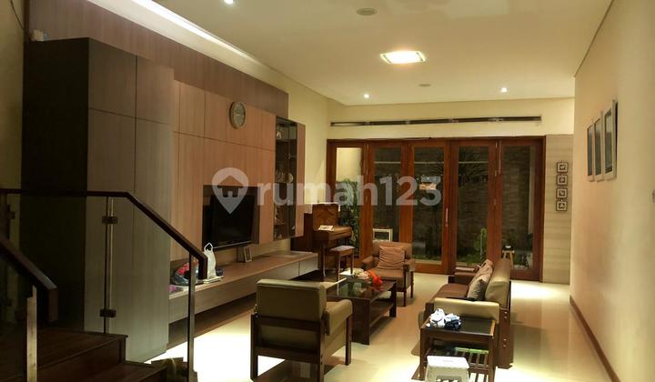 Rumah Dijual di Jl Terusan Sutami Bandung Siap Huni Rumah Dijual di Jl Terusan Sutami Bandung Siap Huni