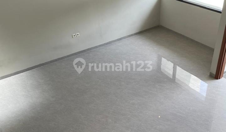 Rumah Dijual Baru di Mekarwangi Bandung Siap Huni 2