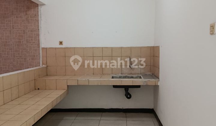 Rumah Disewakan di Kota Baru Parahyangan Tatar Banyaksumba 2