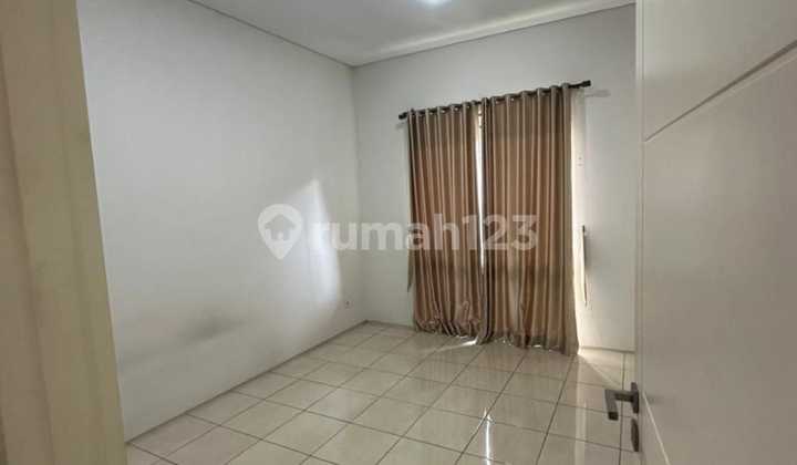 Rumah Dijual Minimalis di Kota Baru Parahyangan Siap Huni 2