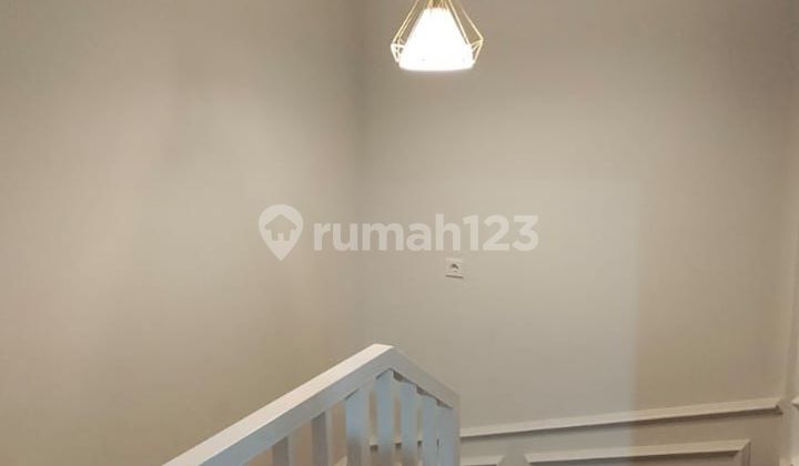 Rumah Dijual di Summarecon Bandung Cantik Full Furnished 2