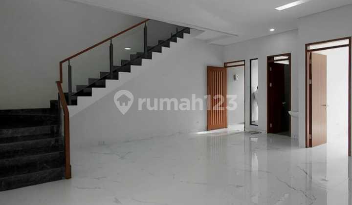 Rumah Dijual di Mekarwangi Bandung Cantik Minimalis