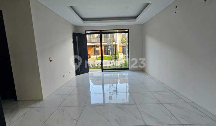 Rumah Dijual di Tarubhawana Kota Baru Parahyangan Minimalis