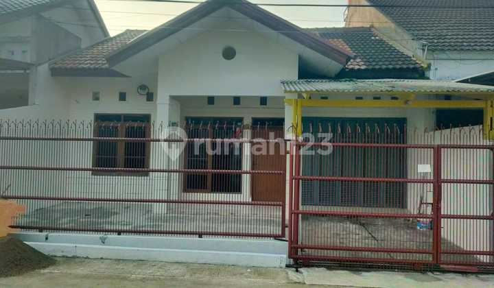 Rumah Dijual di Taman Kopo Indah Bandung Nyaman Siap Huni