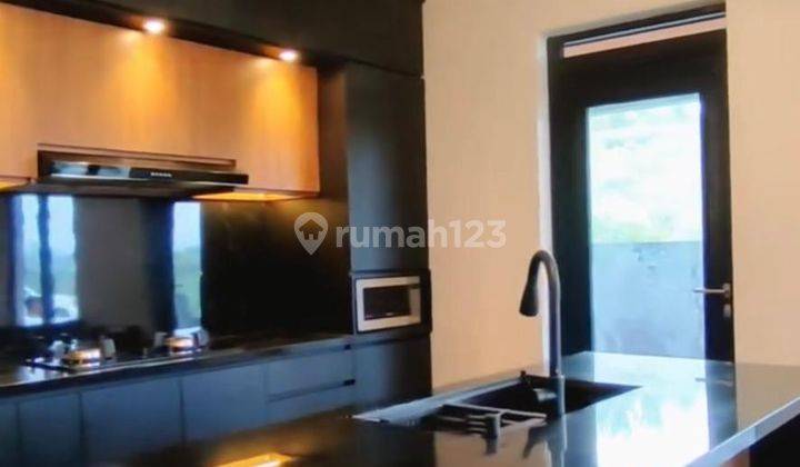 Rumah Dijual Kota Baru Parahyangan Furnished Posisi Hook 2