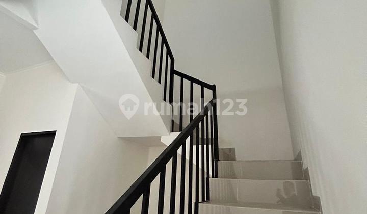 New Beautiful Well-Maintained House for Sale in Turangga, Bandung 2