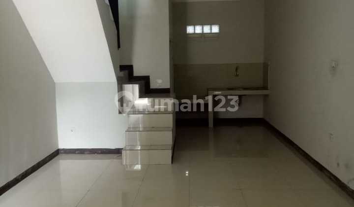 Shop House for Sale Ready 2 Units Rendeng in Sayap Soekarno Hatta Bandung 1