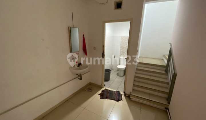 Shop House for Sale in Sukahaji Bandung Strategic Location 2