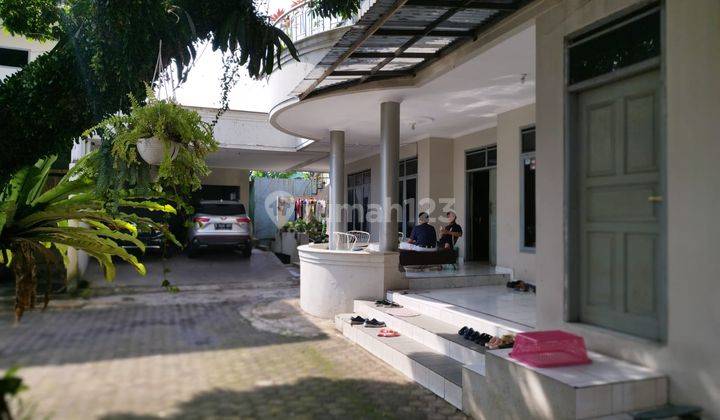 Rumah Dijual 3 Lantai Pusat Kota Bandung Lokasi Strategis 1