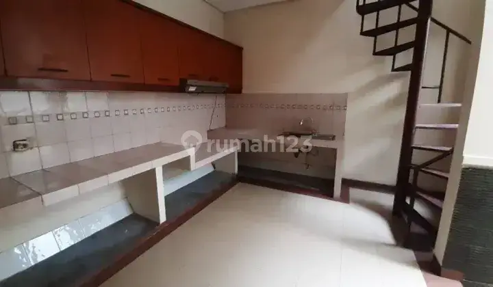 Disewakan Rumah Di Kebayoran Baru Pd013499  2